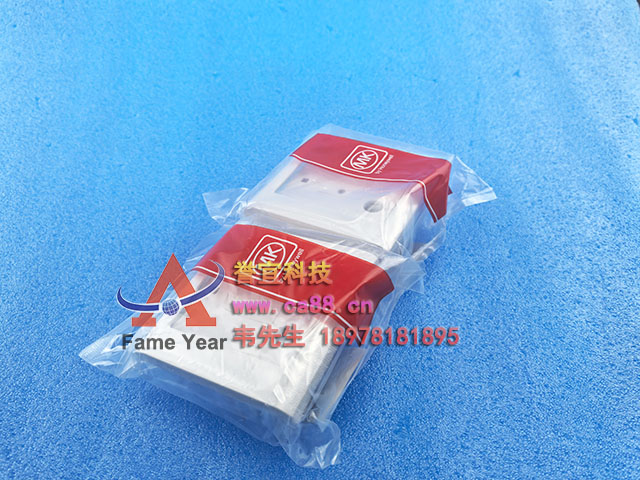 MK����MV1030WHI  Essentials 1G 13A�޿��������۶���������